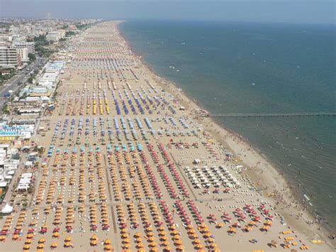 Ferragosto: Rimini e Riccione le mete più ricercate - TravelQuotidiano