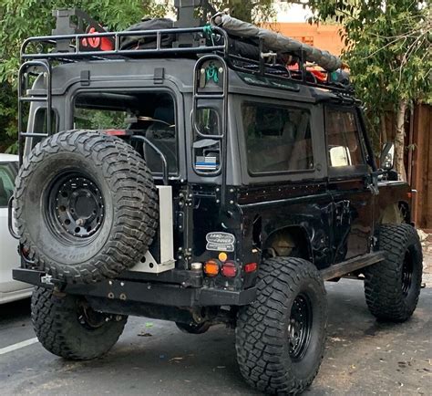 Land Rover Defender 90 NAS Standard Voyager Roof Rack — Voyager Racks