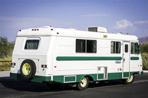 Retro Camper: 1973 Apollo Neptune Motorhome