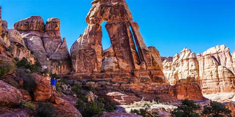 The Needles - Canyonlands National Park - hiking in Utah