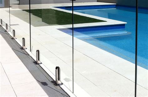 Safety Tip: Installing a Pool Fence – DF Pools