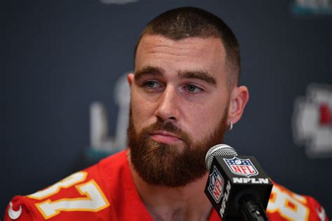 Travis Kelce Shaves His Beard And Fans Cant Believe Its Him ...