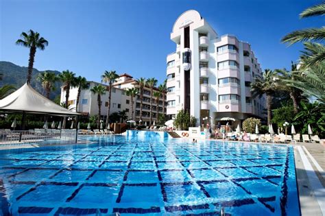 Aqua Hotel in Icmeler, Turkey | Holidays from £535 pp | loveholidays