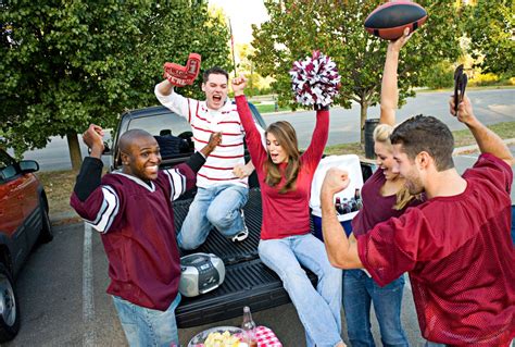 Tailgate Party: 10 Ideas for This Year's Season - FUNBOY