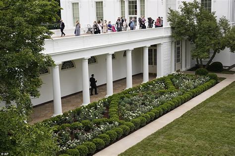 Melania Trump's new White House Rose Garden unveiled - The State