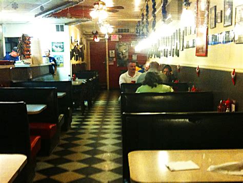 Bill's Triple-D Restaurant Review: Blue Ash Chili Restaurant - Blue Ash ...