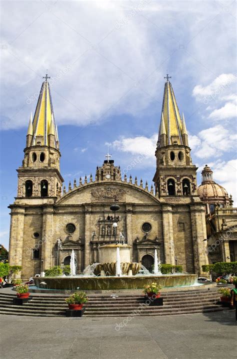 Guadalajara Cathedral in Jalisco, Mexico — Stock Photo © elenathewise ...