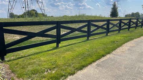 Wood Farm Fence Ideas and Designs