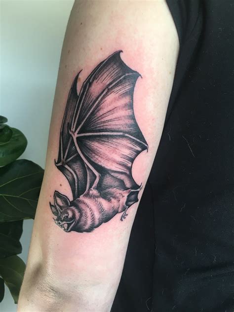 Blackwork Vampire Bat Tattoo | Bat tattoo, Bats tattoo design, Tattoos