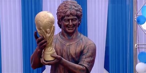 Diego Maradona Statue Ridiculed in India | HYPEBEAST