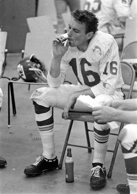 Len Dawson, Hall of Fame Chiefs quarterback, dies at 87