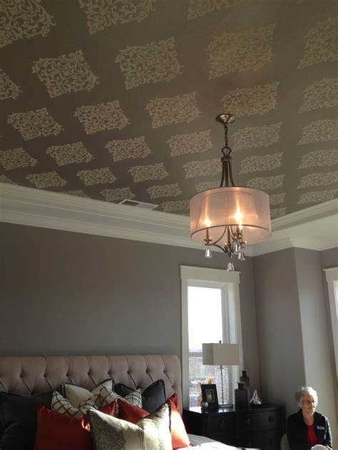 Wallpaper on the ceiling | Wallpaper ceiling, Ceiling design bedroom ...