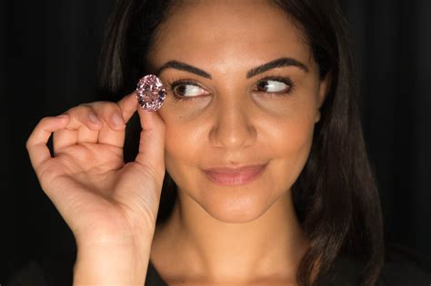 Ultra-Rare ‘Pink Star’ Diamond Returns to Auction in Hong Kong – WWD