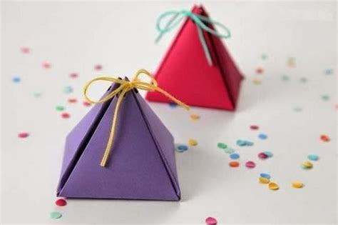 Wonderful DIY Pyramid Gift Box