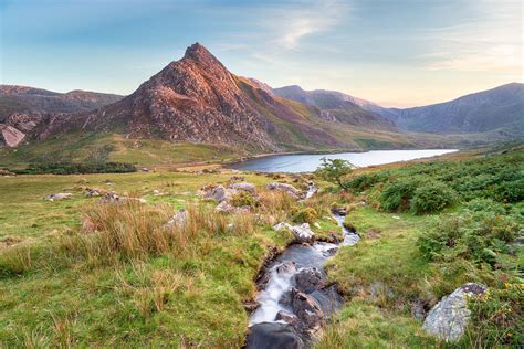 Secret Mountains Series. Tryfan | Dioni Holiday Cottages