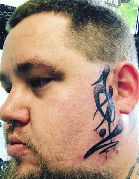 Rag'n'Bone Man reveals shocking ink: BRIT Award winner's tattoo fail ...