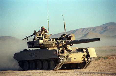 The U.S. Army Wants to Put Big Guns on Small Tanks | The National ...