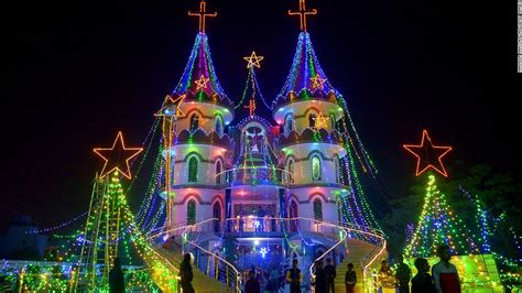 CNN Lists Georgia Among Christmas Lights Around the World - CBW.ge