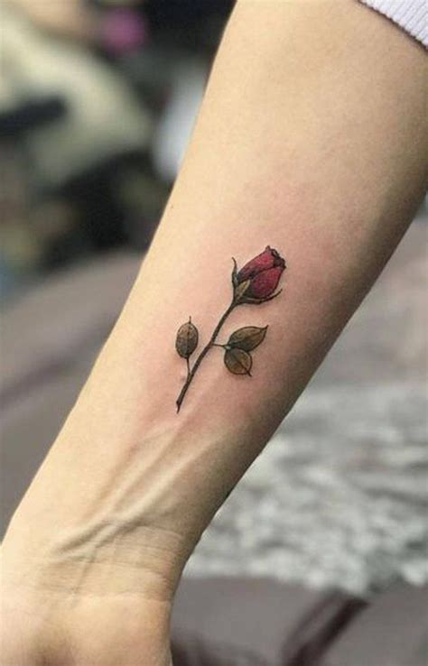 30+ Simple and Small Flower Tattoos Ideas for Women | Rose tattoos on ...