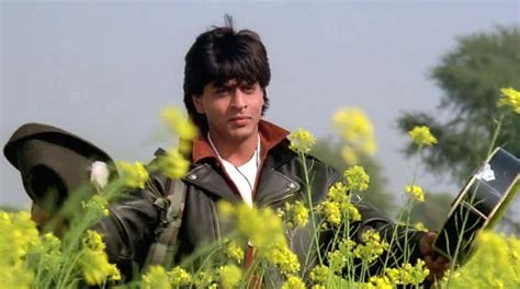 This actor was the first to tell Shah Rukh Khan that DDLJ is a great ...