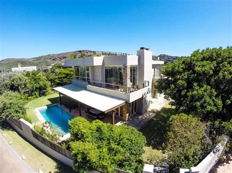 Luxury houses with fireplace for sale in Whale Rock Ridge, Plettenberg ...