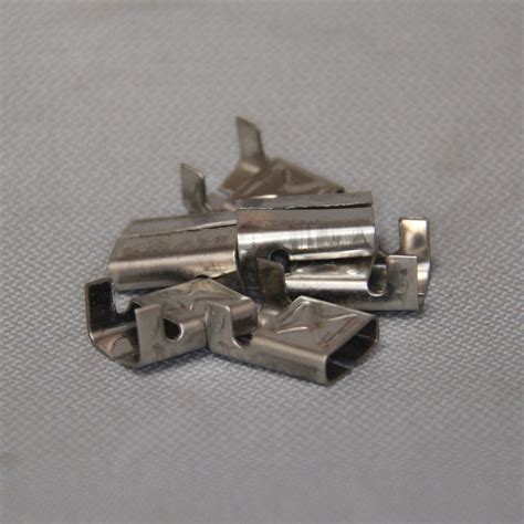 Stainless Steel Banding Clips – BuyInsulation.co.uk