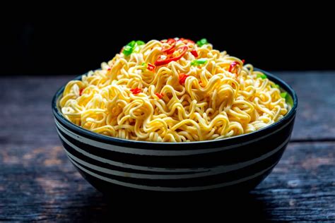 10 Merk Mie Instan Rendah Kalori, Bisa Dikonsumsi saat Diet!