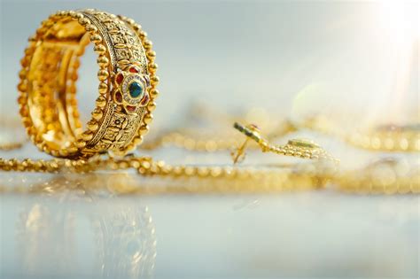 PNG Gold Jewellery in India: A Symbol of Tradition - Mintly