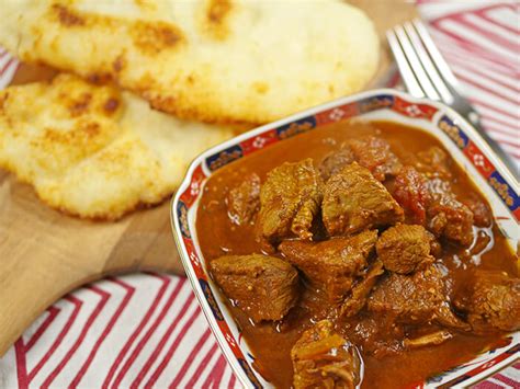 Slow Cooker Beef Madras Curry - Slow Cooking Perfected