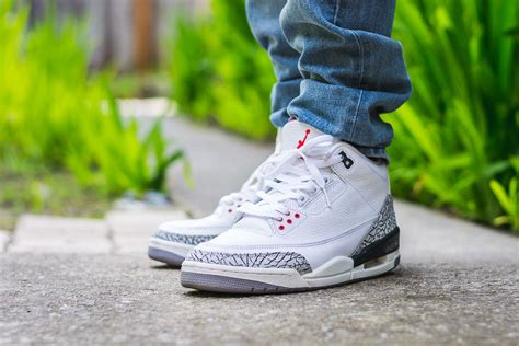 2003 Air Jordan III White Cement Review