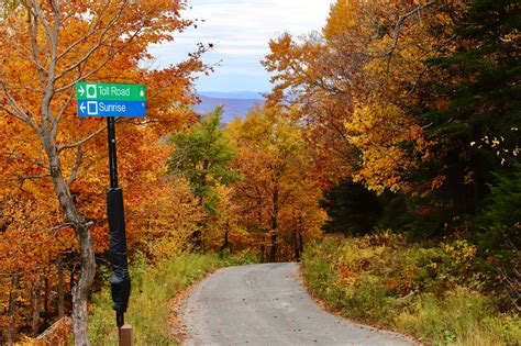 Stowe, Vermont Fall Foliage, Oct. 11, 2019 – Ryan Arel