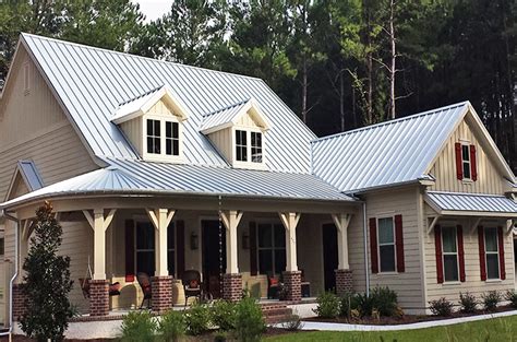 Galvalume® vs. Galvanized Metal Roofing: The Differences, Pros, & Cons