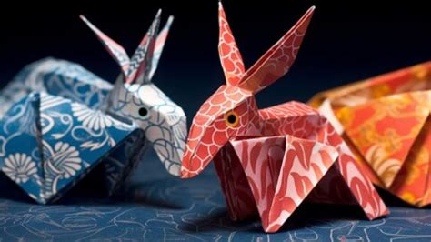 Types Of Origami Paper & How It Affects Your Folds