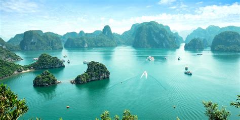 Is Halong Bay in Vietnam Worth Visiting? A Guide to Bay Cruises