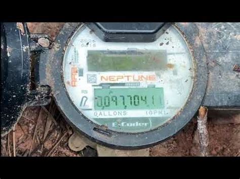 How to check a digital water meter - YouTube