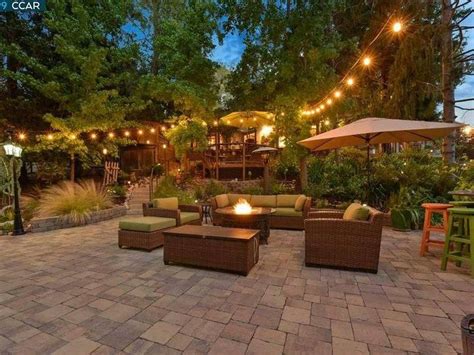 Serene Backyard Has Resort Feel, Glorious View | Backyard entertaining ...