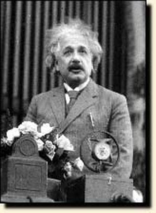 Albert Einstein - SCIENCEOLOGY