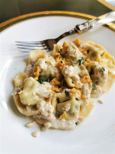 Pansotti Pasta with Walnut Sauce Recipe from Liguria | Recipe | Pasta ...