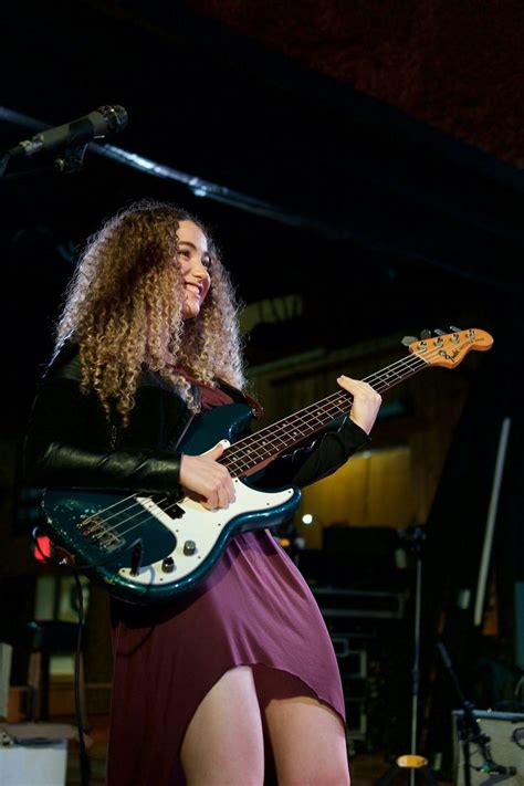 TAL in Concert | Tal wilkenfeld, Female musicians, Female guitarist