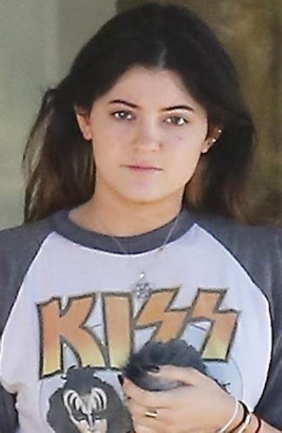 Kylie Jenner No Makeup Pictures - Celebs Without Makeup