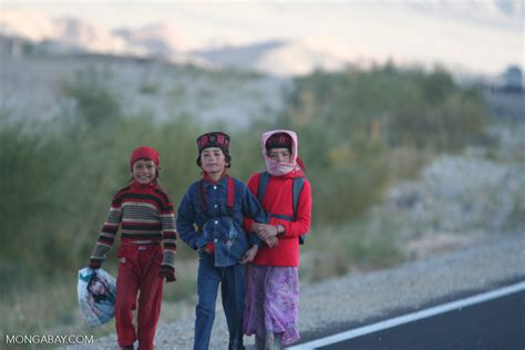 Tajik children along the Karakoram highway