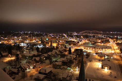 Lighting up the Soo.Bridge too Canada in the distance. | Sault ste ...