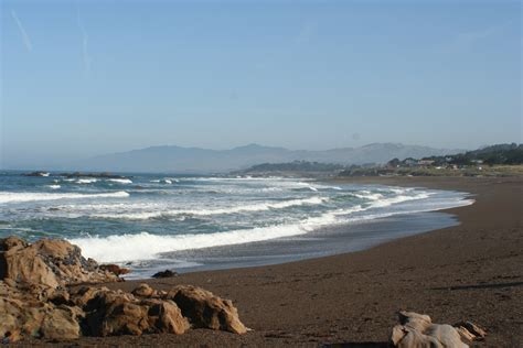 Even the photo is relaxing. | Beautiful beaches, Cambria beaches, Beach ...