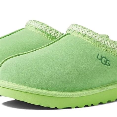 UGG Women's Green Slippers | Depop