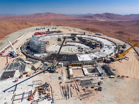 El telescopio gigante ELT va tomando forma en Chile