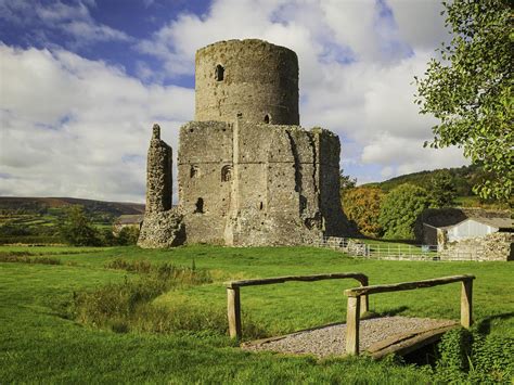 Tretower Court and Castle (Cadw) | VisitWales