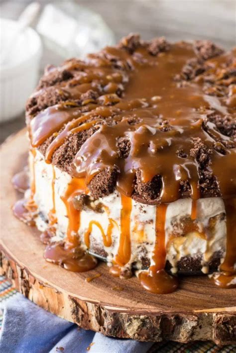 20 All Time Best Ice Cream Cake Recipes – Community Table | Desserts ...