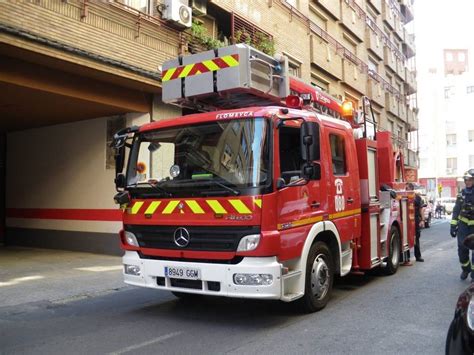 Multan a un camión de bomberos por exceso velocidad cuando iba a apagar ...