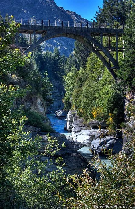 ^Bridge at Arthurs Point Near Queenstown, New Zealand | New zealand ...