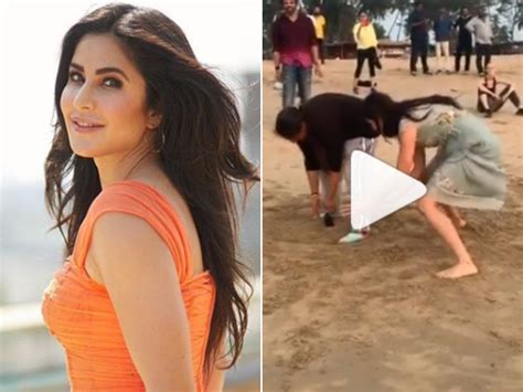 Sooryavanshi BTS video | [VIDEO] Katrina Kaif plays dog and the bone on ...